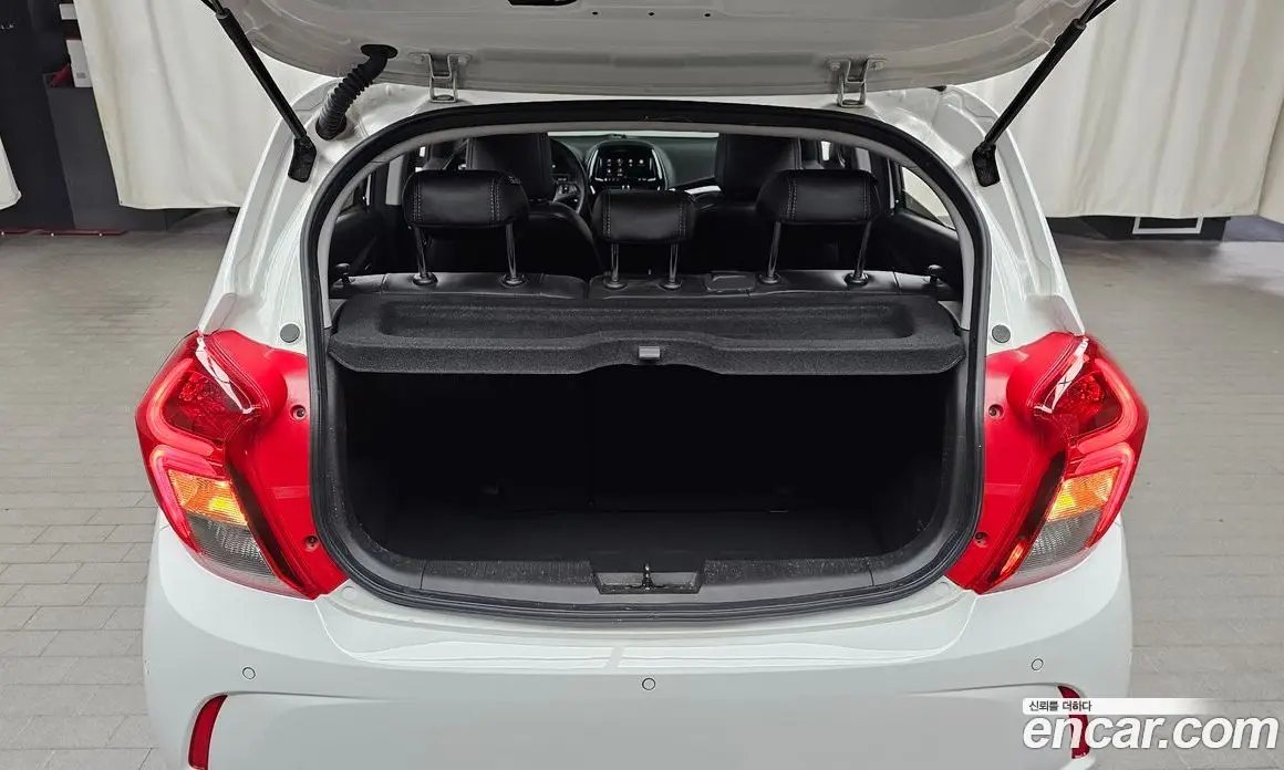 Chevrolet Spark 2019 1.0 автомат (гидро), фото 20