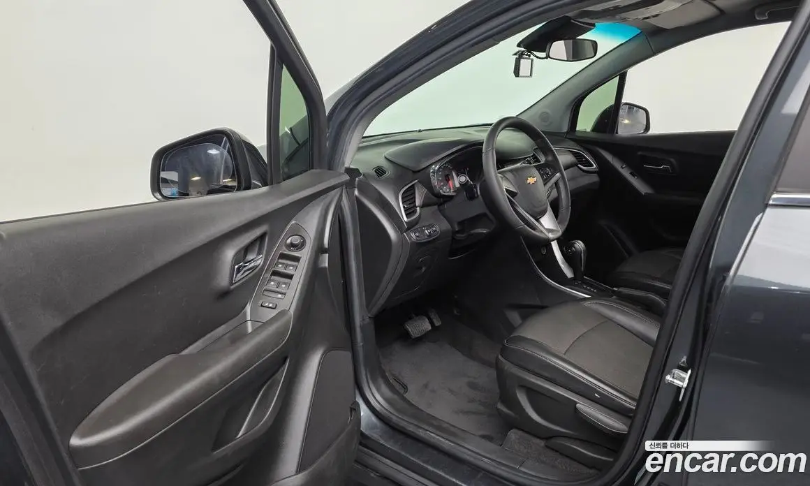 Chevrolet Trax 2017 1.6 автомат (гидро), фото 10 Chevrolet Trax 2017 1.6 автомат (гидро), фото 10