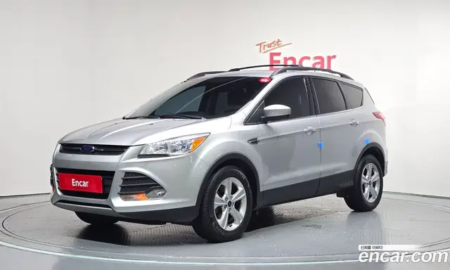 Ford Escape, 2015, 140 595 км