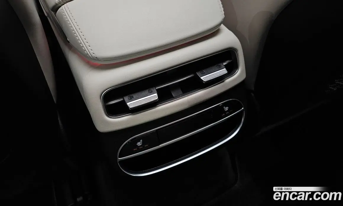 Genesis GV70 2022 0.1 автомат (гидро), фото 18