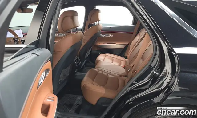 Genesis GV70 2024 2.5 автомат (гидро), миниатюра 11