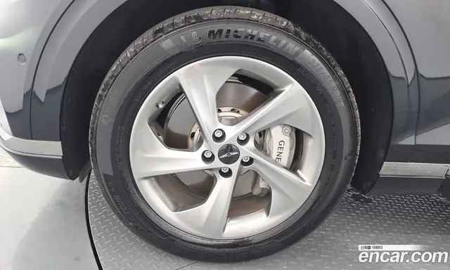 Genesis GV70 2024 2.5 автомат (гидро), миниатюра 5