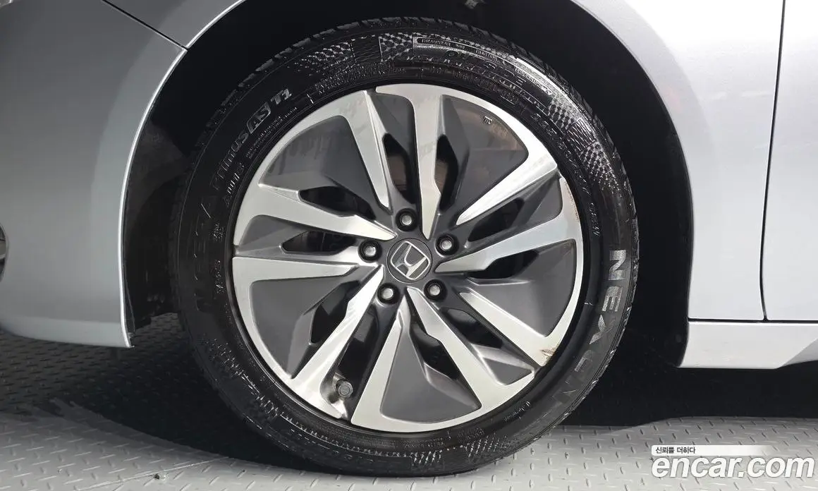 Honda Accord 2018 2.0 автомат (гидро), фото 5 Honda Accord 2018 2.0 автомат (гидро), фото 5