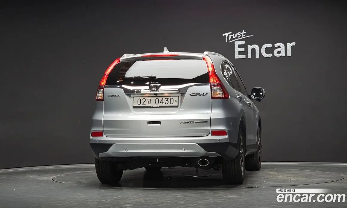 Honda CR-V 2016 2.4 автомат (гидро), фото 4 Honda CR-V 2016 2.4 автомат (гидро), фото 4