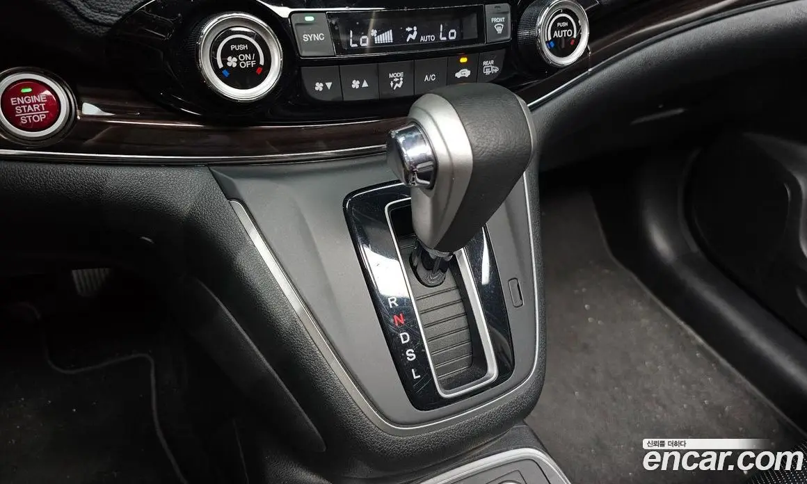 Honda CR-V 2016 2.4 автомат (гидро), фото 9 Honda CR-V 2016 2.4 автомат (гидро), фото 9