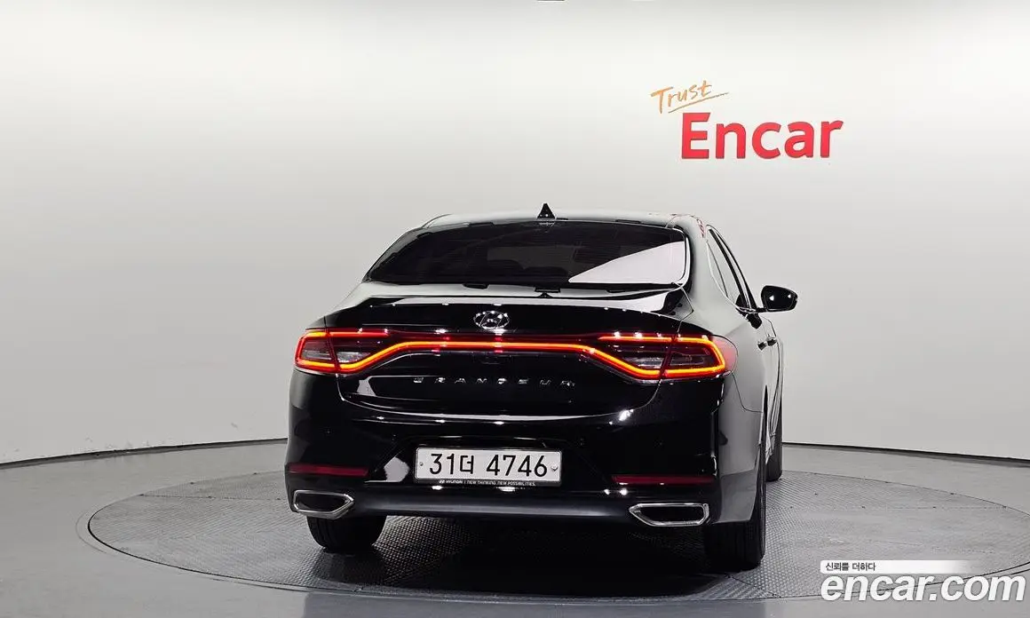 Hyundai Grandeur 2018 3.0 автомат (гидро), фото 4 Hyundai Grandeur 2018 3.0 автомат (гидро), фото 4
