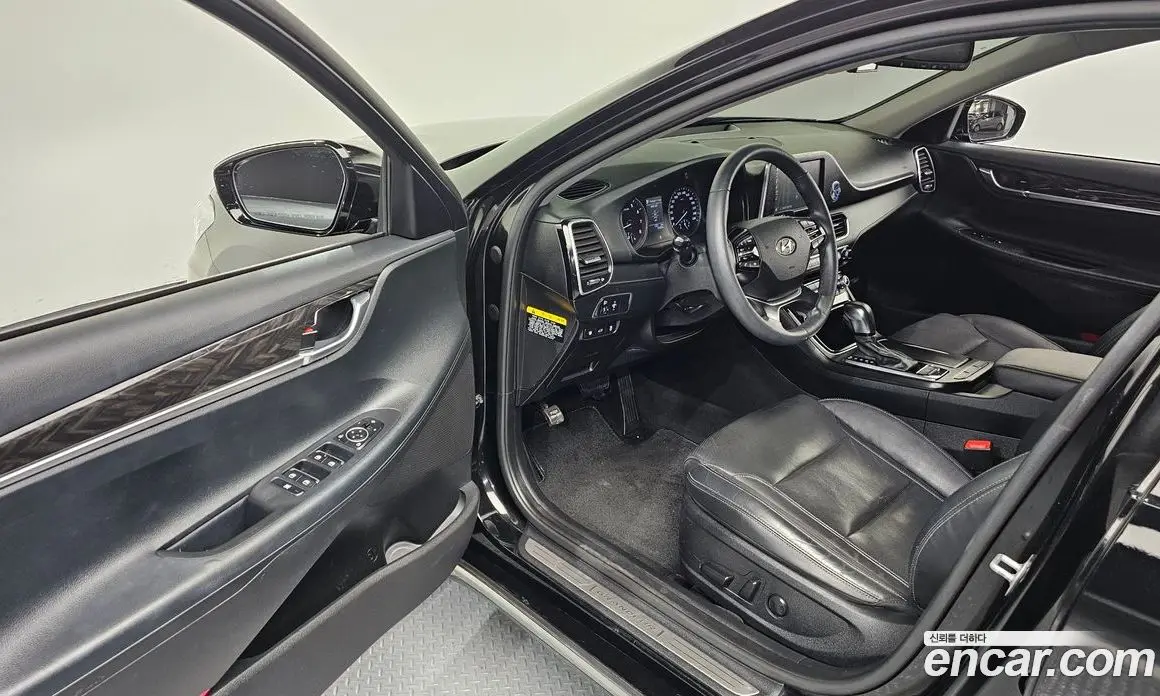 Hyundai Grandeur 2018 3.0 автомат (гидро), фото 10 Hyundai Grandeur 2018 3.0 автомат (гидро), фото 10