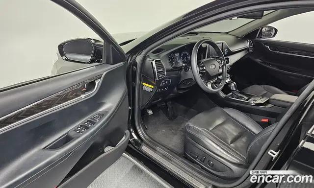 Hyundai Grandeur 2018 3.0 автомат (гидро), миниатюра 10 Hyundai Grandeur 2018 3.0 автомат (гидро), миниатюра 10