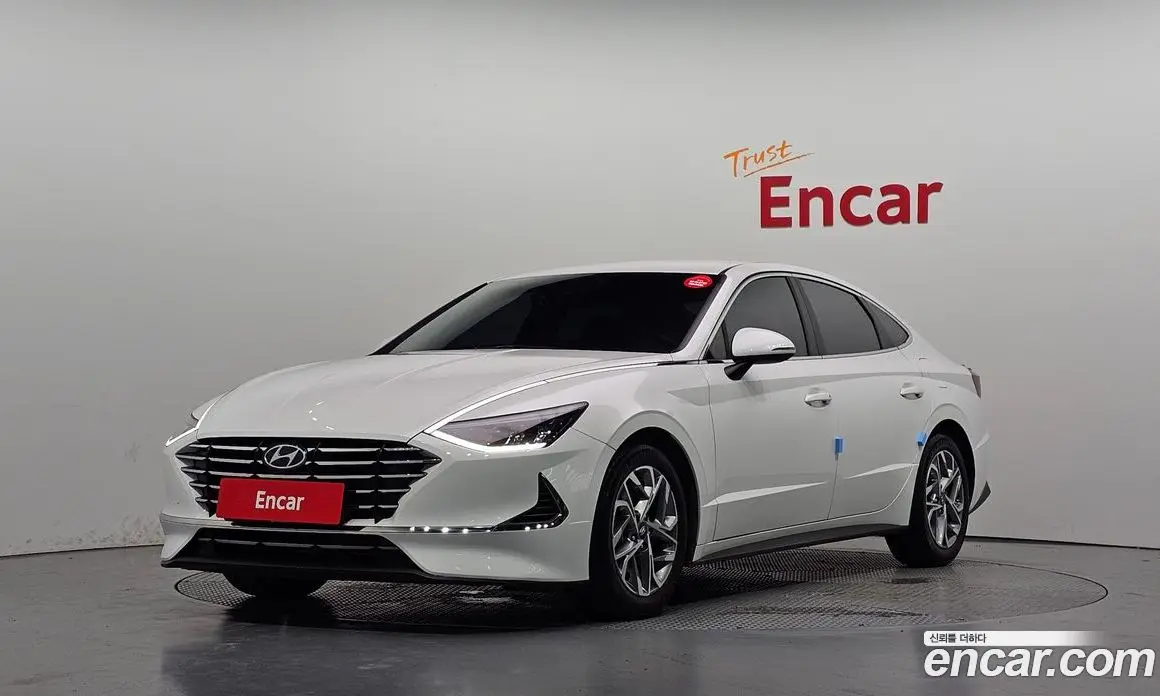 Hyundai Sonata 2019 2.0 автомат (гидро), фото 1 Hyundai Sonata 2019 2.0 автомат (гидро), фото 1