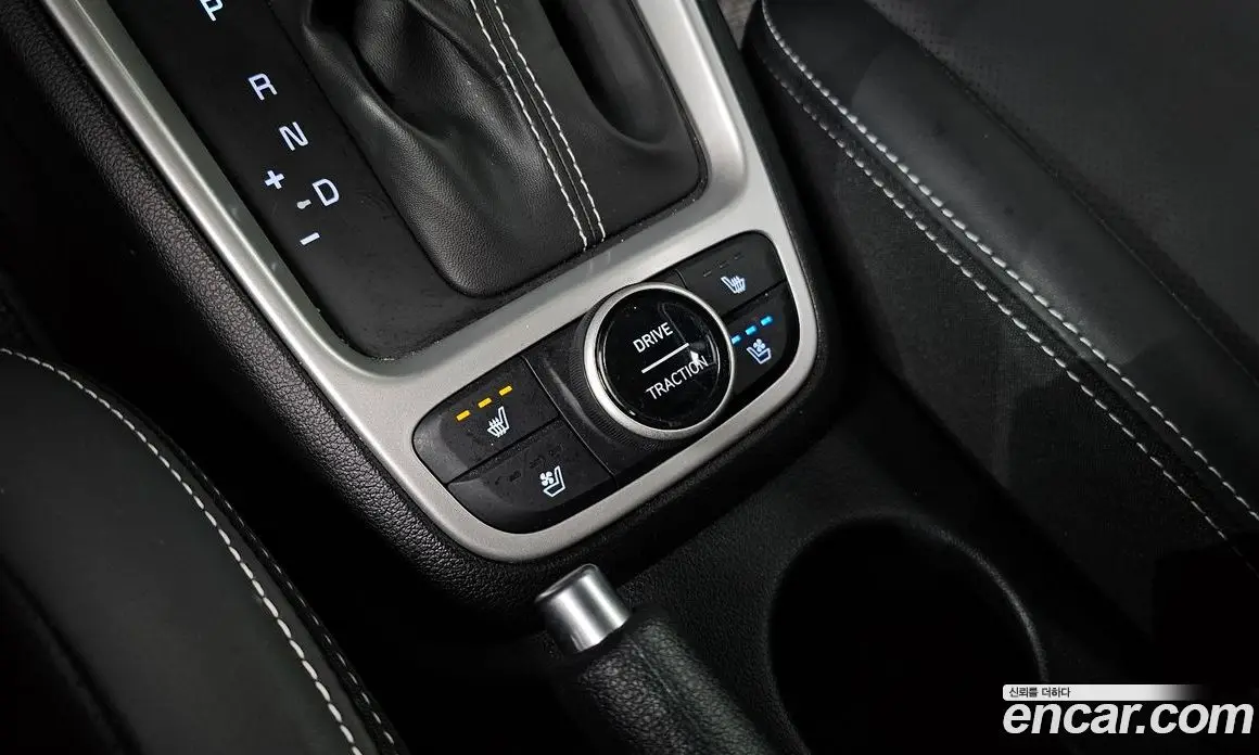 Hyundai Venue 2021 1.6 автомат (гидро), фото 15