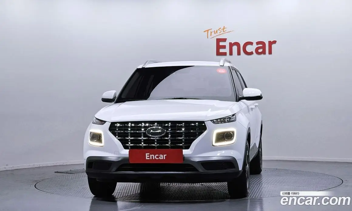 Hyundai Venue 2021 1.6 автомат (гидро), фото 3