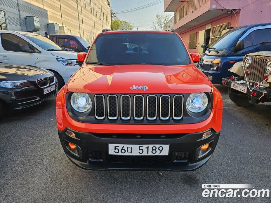 Jeep Renegade 2017 2.4 автомат (гидро), фото 1 Jeep Renegade 2017 2.4 автомат (гидро), фото 1