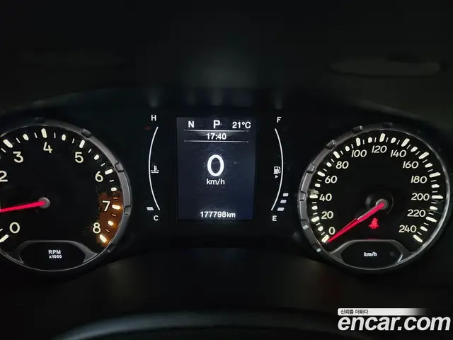 Jeep Renegade 2017 2.4 автомат (гидро), миниатюра 9 Jeep Renegade 2017 2.4 автомат (гидро), миниатюра 9