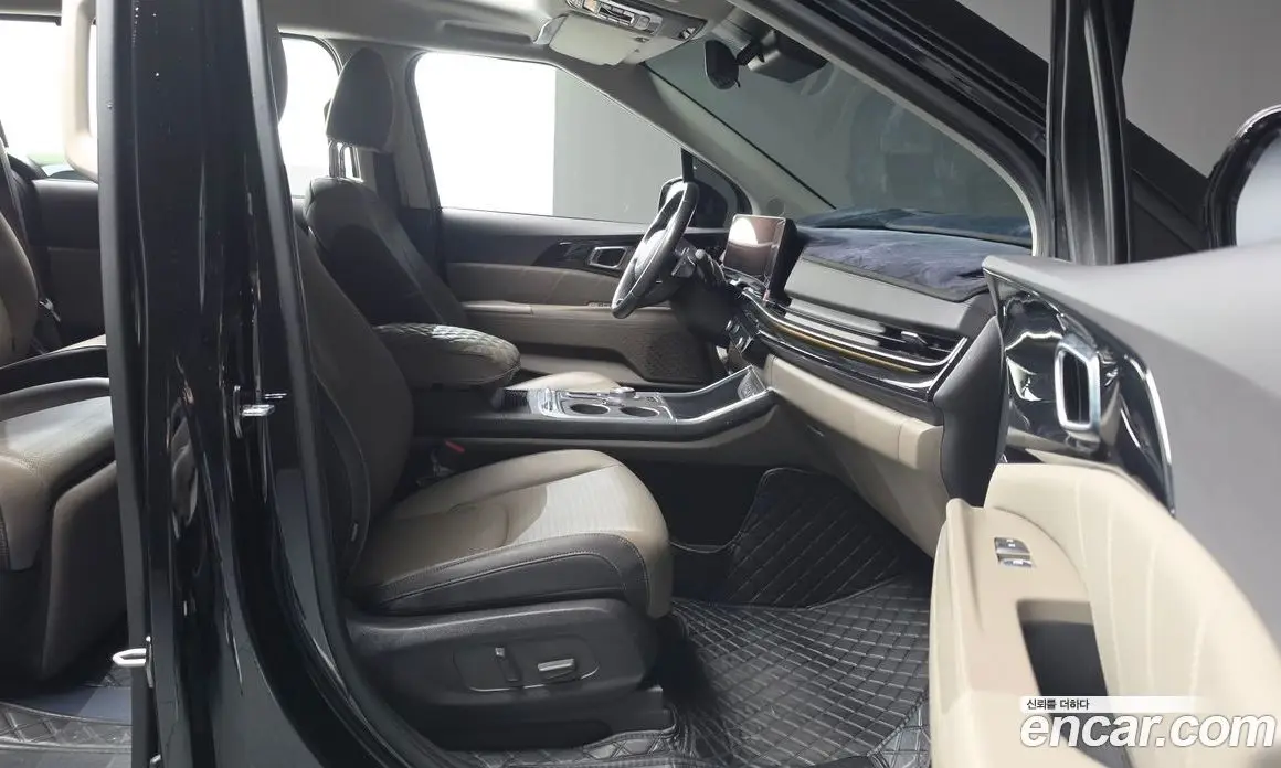 Kia Carnival 2024 2.2 автомат (гидро), фото 11