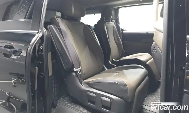 Kia Carnival 2024 2.2 автомат (гидро), миниатюра 12