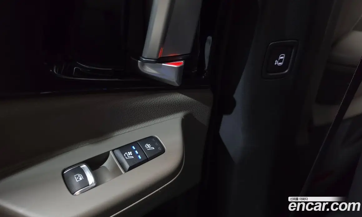 Kia Carnival 2024 2.2 автомат (гидро), фото 19