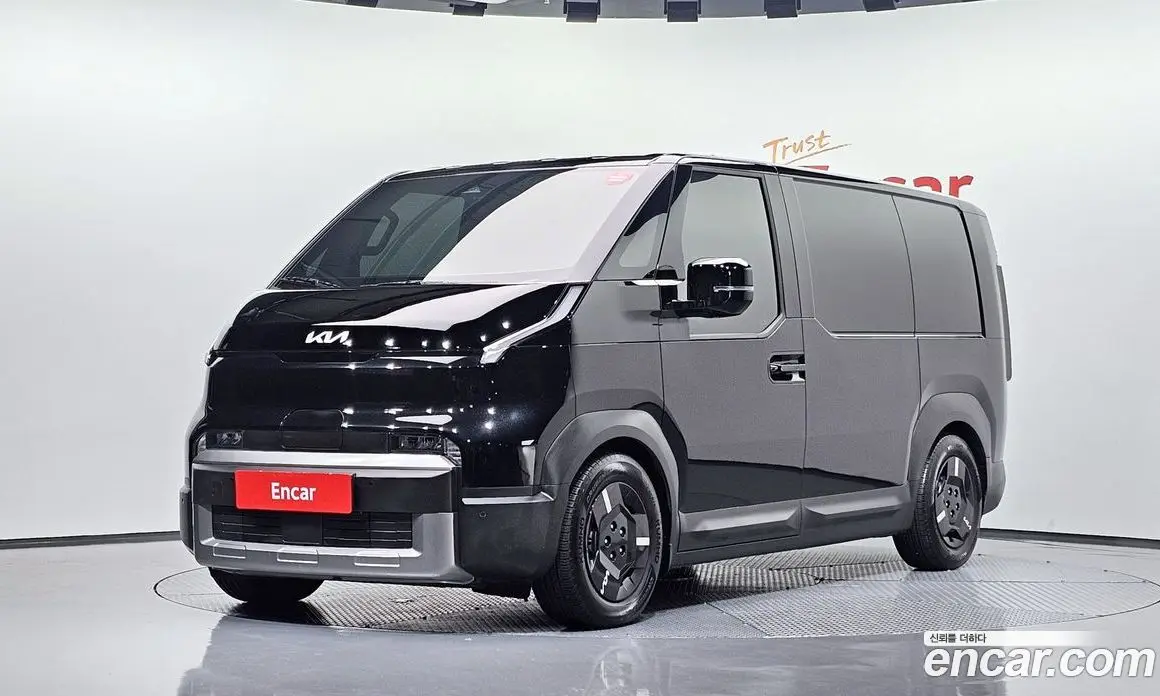 Kia PV5 2025 0.2 автомат (гидро), фото 1 Kia PV5 2025 0.2 автомат (гидро), фото 1