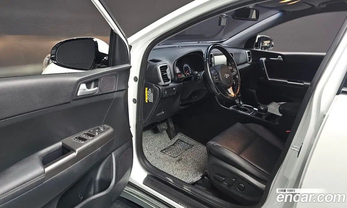 Kia Sportage 2017 2.0 автомат (гидро), фото 10