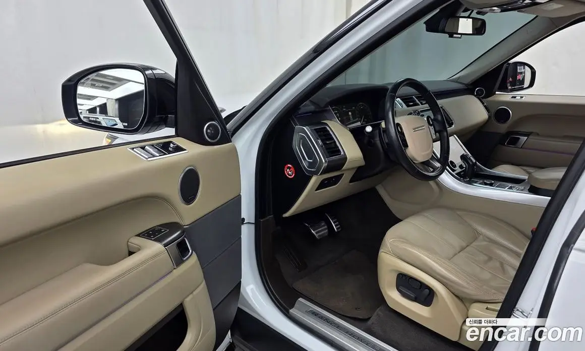 Land Rover Range Rover Sport 2015 3.0 автомат (гидро), фото 10 Land Rover Range Rover Sport 2015 3.0 автомат (гидро), фото 10