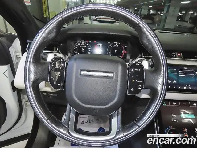 Land Rover Range Rover Velar 2018 3.0 автомат (гидро), миниатюра 8 Land Rover Range Rover Velar 2018 3.0 автомат (гидро), миниатюра 8