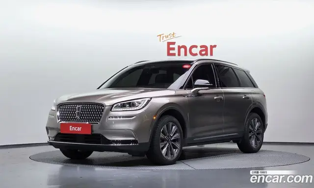 Lincoln Corsair, 2020, 81 345 км