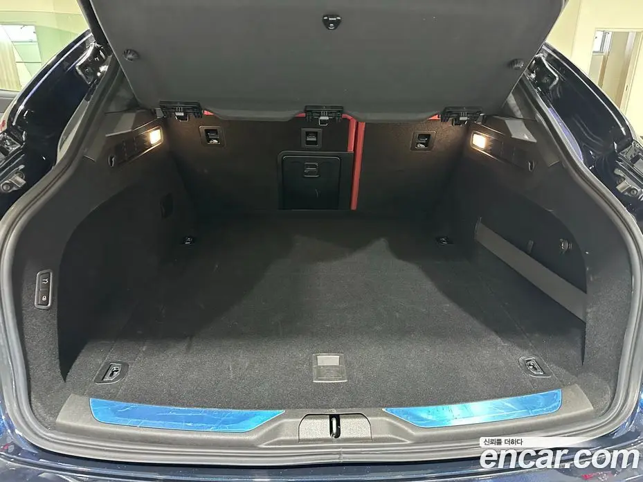 Maserati Levante 2023 3.0 автомат (гидро), фото 17