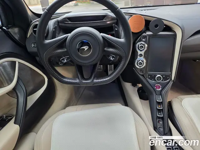 McLaren 720S 2022 4.0 автомат (гидро), миниатюра 7