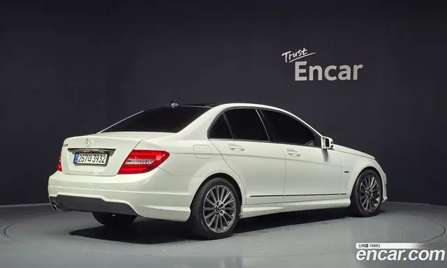 Mercedes-Benz C-Class 2012 1.8 автомат (гидро), миниатюра 2