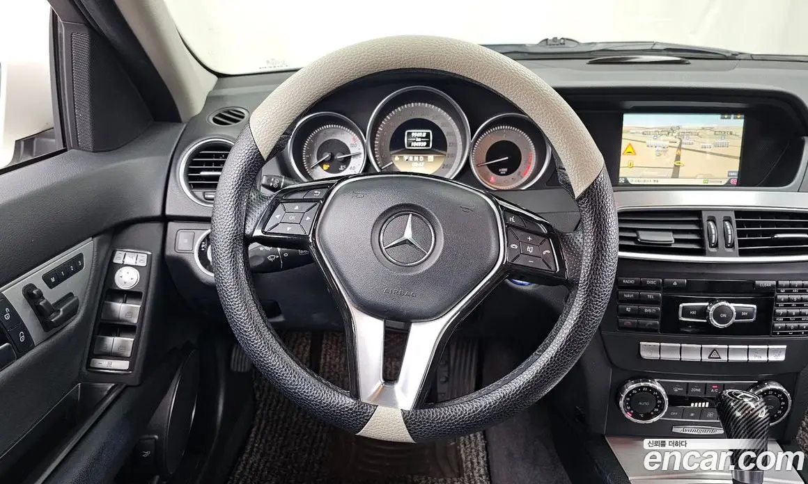 Mercedes-Benz C-Class 2012 1.8 автомат (гидро), фото 13