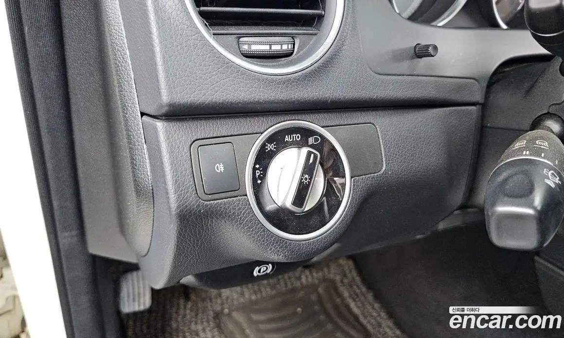 Mercedes-Benz C-Class 2012 1.8 автомат (гидро), фото 19