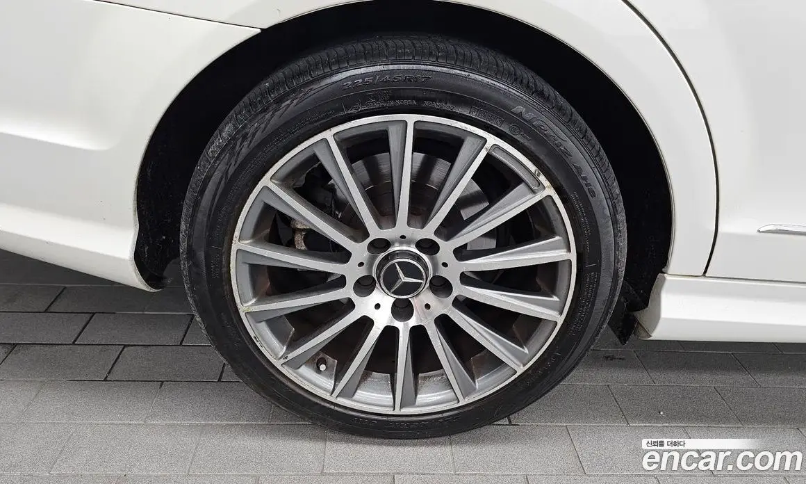 Mercedes-Benz C-Class 2012 1.8 автомат (гидро), фото 5