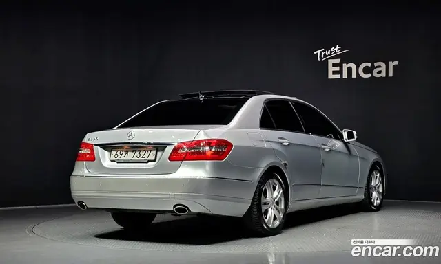 Mercedes-Benz E-Class 2011 3.5 автомат (гидро), миниатюра 2 Mercedes-Benz E-Class 2011 3.5 автомат (гидро), миниатюра 2