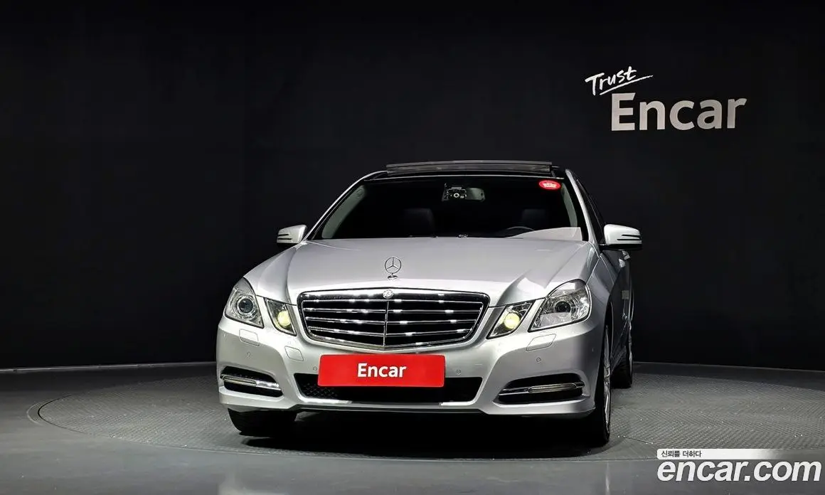 Mercedes-Benz E-Class 2011 3.5 автомат (гидро), фото 3 Mercedes-Benz E-Class 2011 3.5 автомат (гидро), фото 3