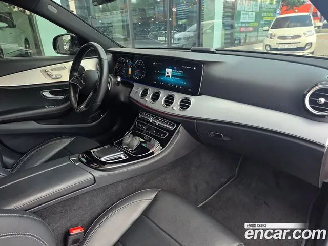 Mercedes-Benz E-Class 2021 2.0 автомат (гидро), миниатюра 9 Mercedes-Benz E-Class 2021 2.0 автомат (гидро), миниатюра 9