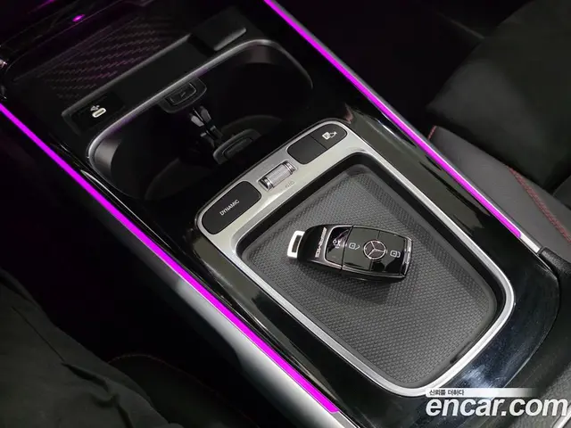 Mercedes-Benz GLB-Class 2025 2.0 автомат (гидро), миниатюра 9 Mercedes-Benz GLB-Class 2025 2.0 автомат (гидро), миниатюра 9