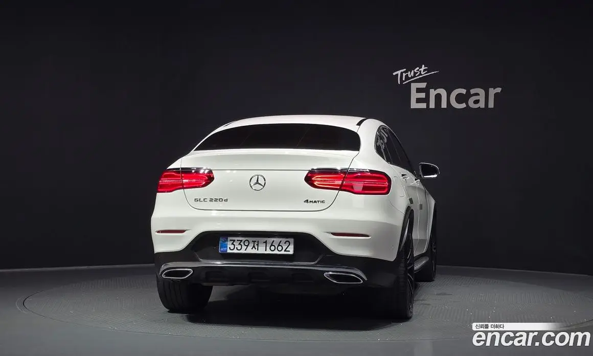 Mercedes-Benz GLC-Class 2017 2.1 автомат (гидро), фото 4 Mercedes-Benz GLC-Class 2017 2.1 автомат (гидро), фото 4