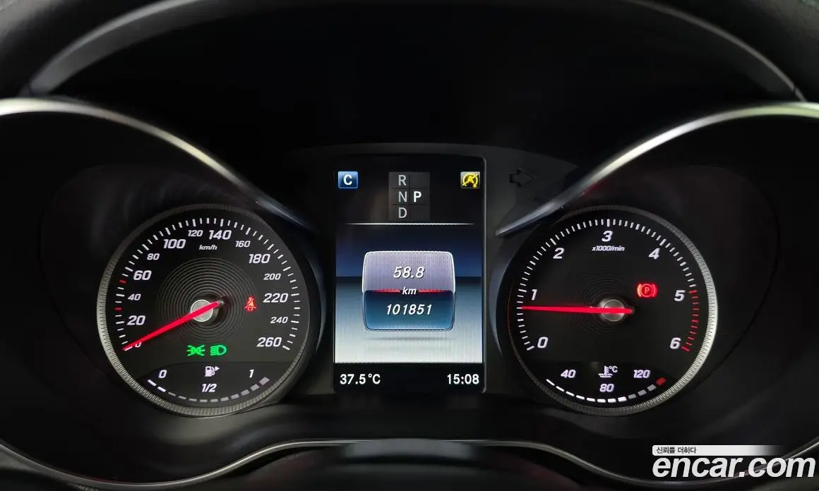 Mercedes-Benz GLC-Class 2017 2.1 автомат (гидро), фото 8 Mercedes-Benz GLC-Class 2017 2.1 автомат (гидро), фото 8
