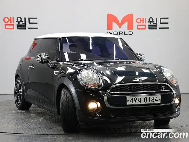 Mini Cooper 2014 1.5 автомат (гидро), миниатюра 2