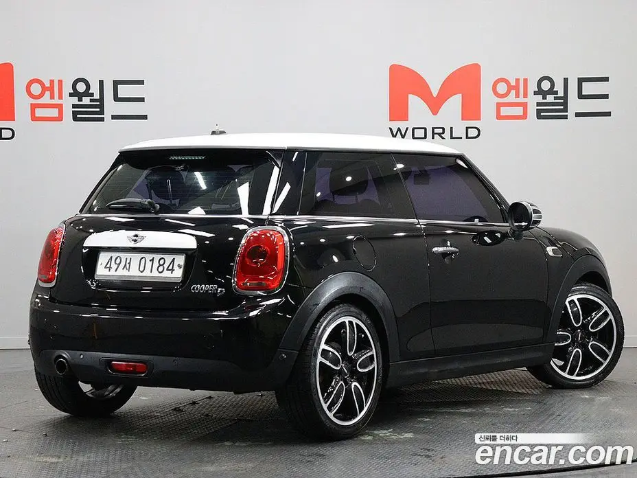 Mini Cooper 2014 1.5 автомат (гидро), фото 4