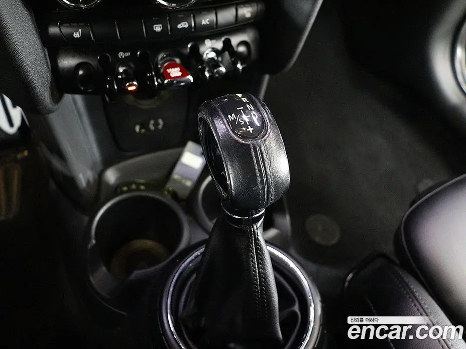 Mini Cooper 2014 1.5 автомат (гидро), фото 10