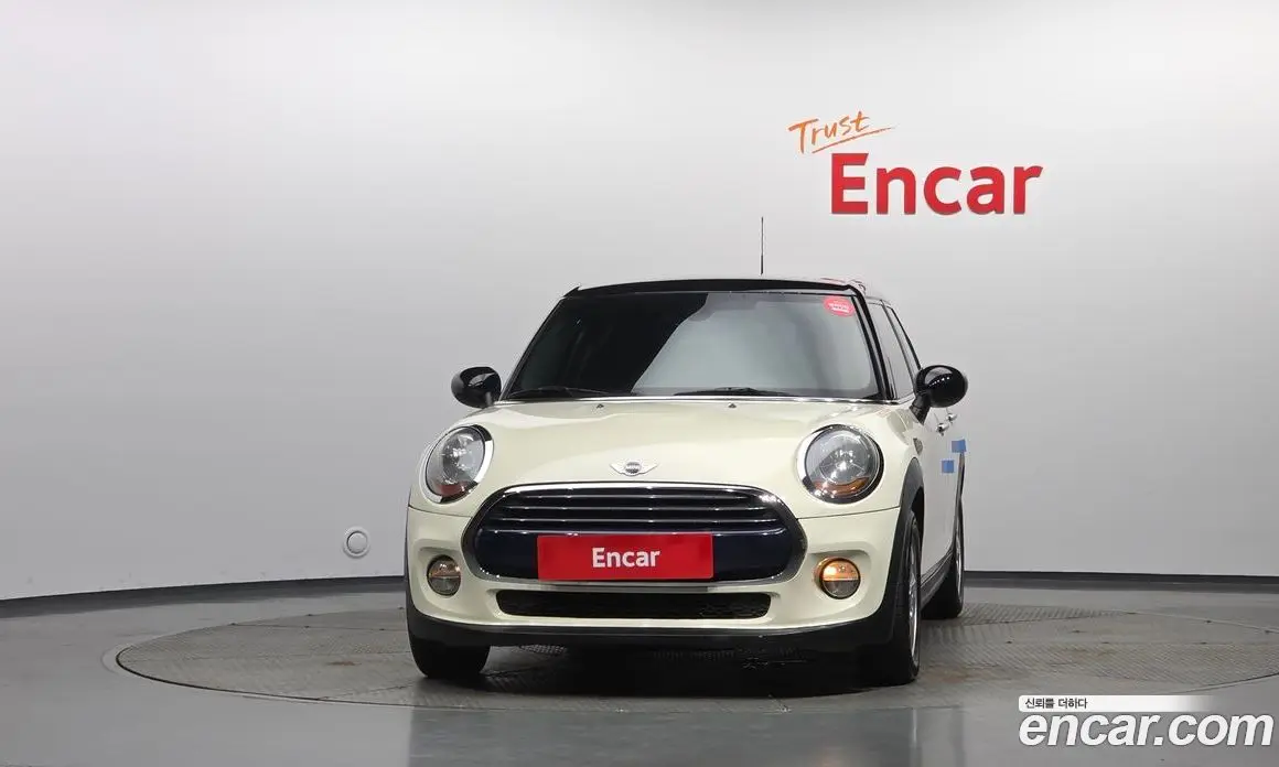 Mini Cooper 2015 1.5 автомат (гидро), фото 3