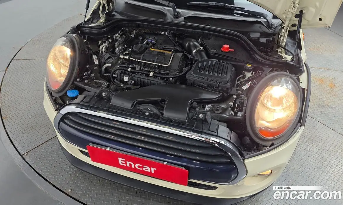Mini Cooper 2015 1.5 автомат (гидро), фото 6
