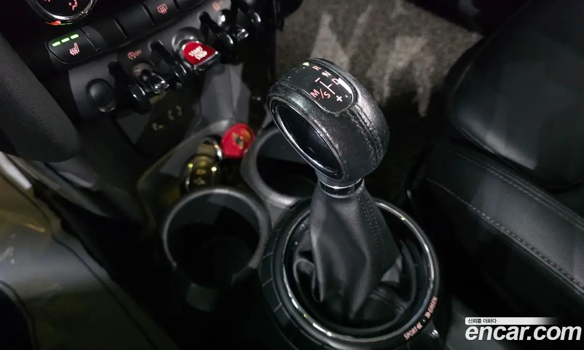 Mini Cooper 2015 1.5 автомат (гидро), фото 9
