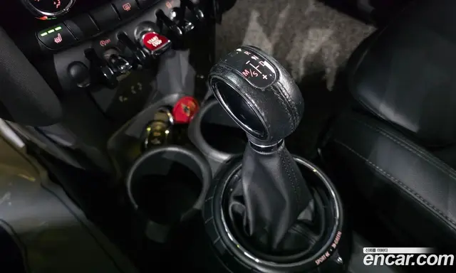 Mini Cooper 2015 1.5 автомат (гидро), миниатюра 9