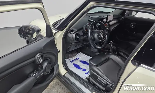 Mini Cooper 2015 1.5 автомат (гидро), миниатюра 10