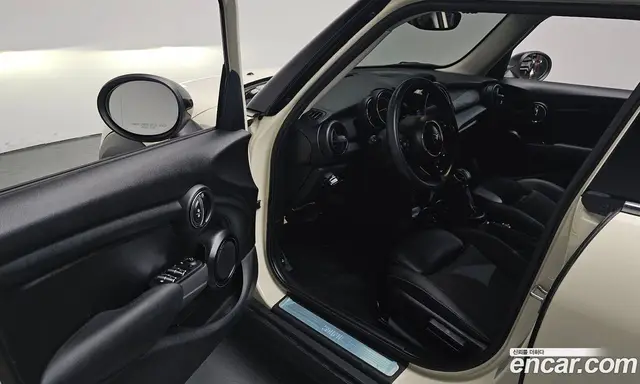 Mini Cooper 2019 1.5 автомат (гидро), миниатюра 11 Mini Cooper 2019 1.5 автомат (гидро), миниатюра 11