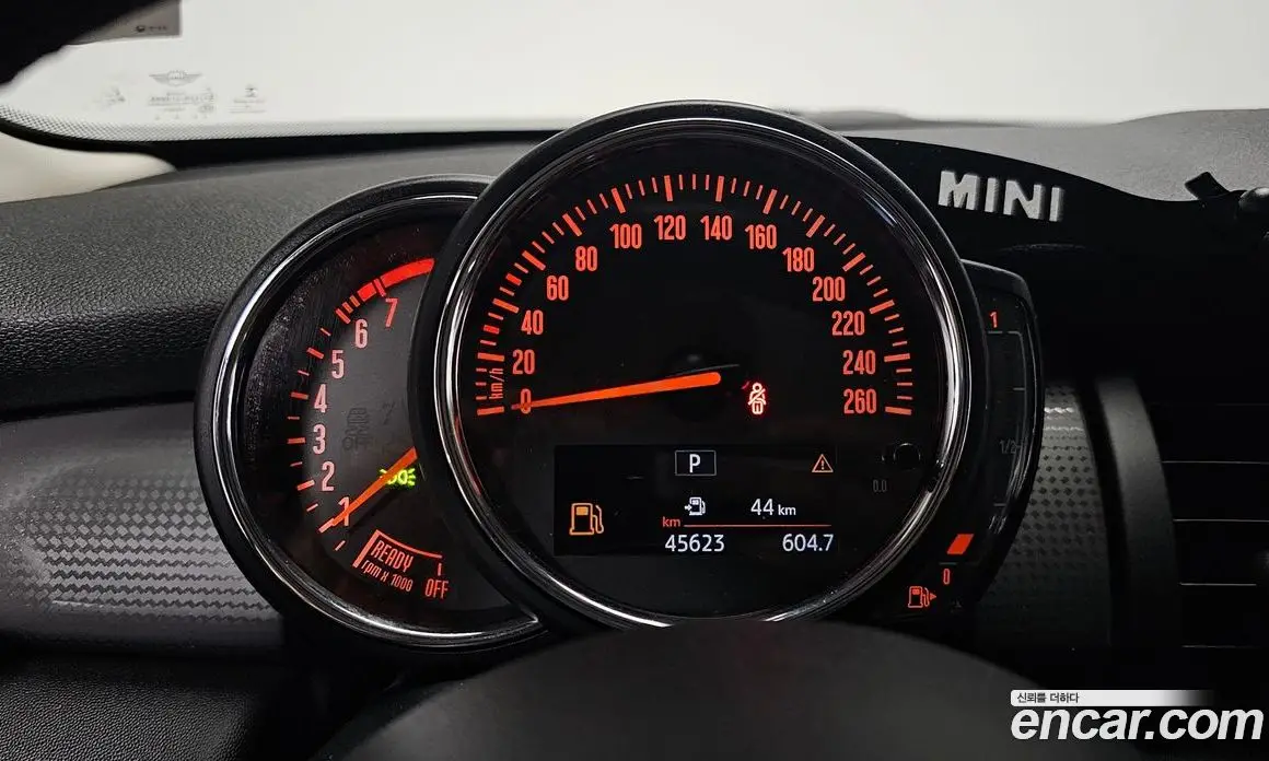 Mini Cooper 2019 1.5 автомат (гидро), фото 8 Mini Cooper 2019 1.5 автомат (гидро), фото 8