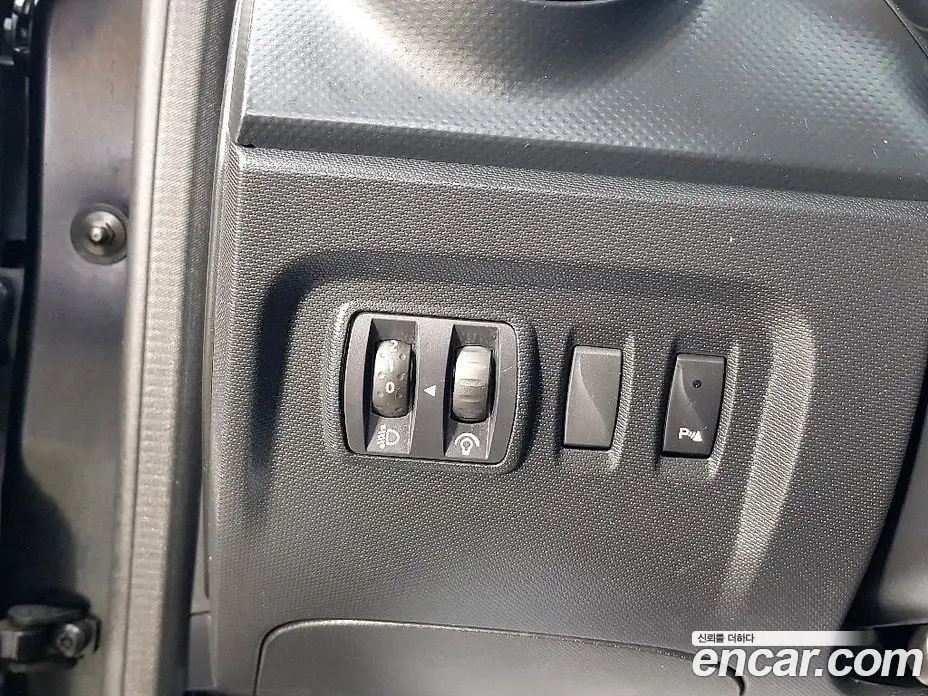 Renault (Samsung) QM3 2015 1.5 автомат (гидро), фото 11 Renault (Samsung) QM3 2015 1.5 автомат (гидро), фото 11