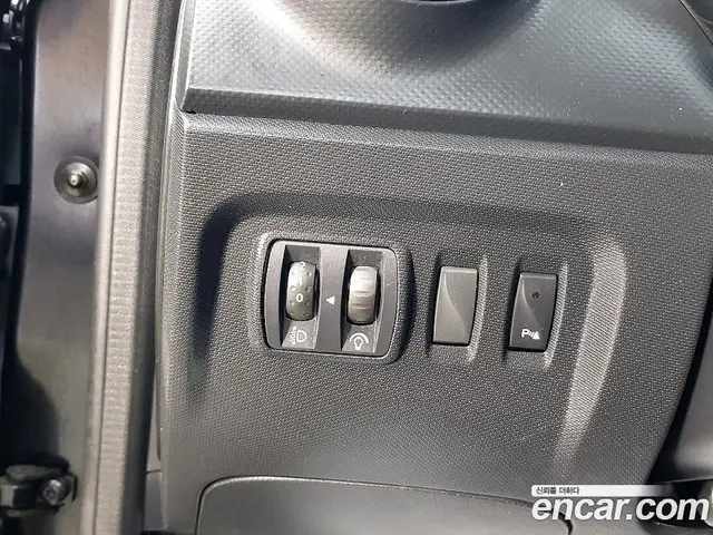 Renault (Samsung) QM3 2015 1.5 автомат (гидро), миниатюра 11 Renault (Samsung) QM3 2015 1.5 автомат (гидро), миниатюра 11