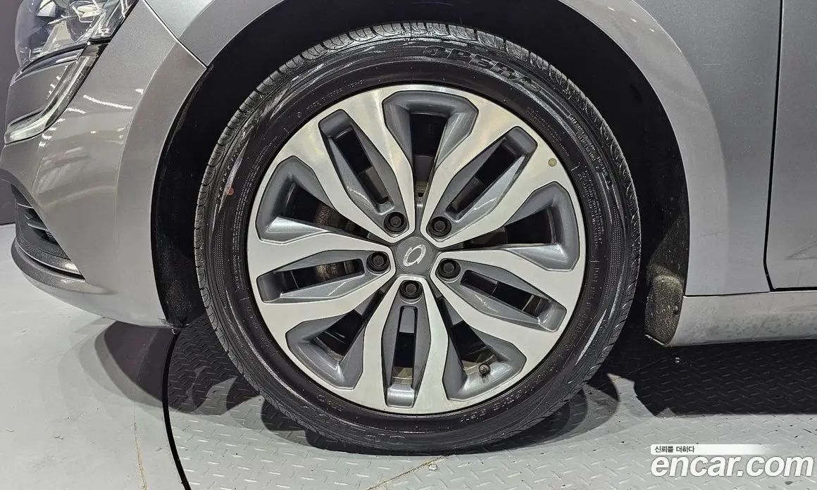 Renault (Samsung) SM6 2016 2.0 автомат (гидро), фото 5 Renault (Samsung) SM6 2016 2.0 автомат (гидро), фото 5